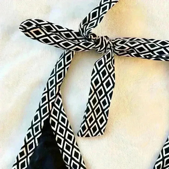 Lands’ End Swim Top - size 6 - Picture 2 of 4